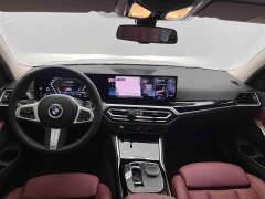 BMW 3 Series 320i M Sports Package - фото 2