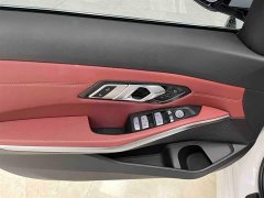 BMW 3 Series 320i M Sports Package - фото 9