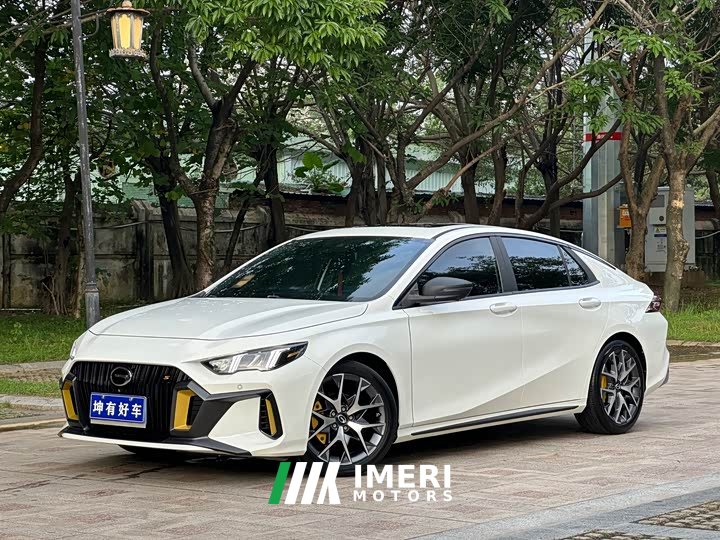 Trumpchi Shadow Leopard 270T DCT J16 version - автомобиль из Китая