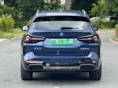 BMW iX3 leading - фото 19