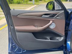 BMW iX3 leading - фото 4