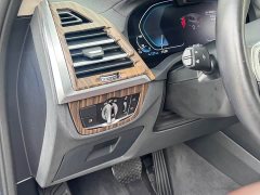 BMW iX3 leading - фото 5