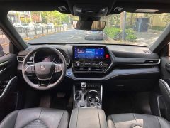 Toyota Crown Lufang 2022 2.5L HEV four-wheel drive premium version - фото 13