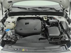 Volvo XC40 T4 four-wheel drive Zhiyuan Deluxe Edition - фото 10