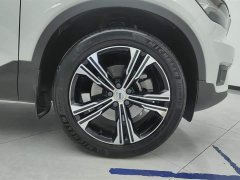 Volvo XC40 T4 four-wheel drive Zhiyuan Deluxe Edition - фото 6