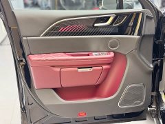 Hongqi E-HS9 690km flagship version six seats - фото 11