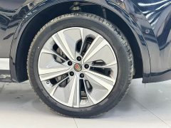 Hongqi E-HS9 690km flagship version six seats - фото 20