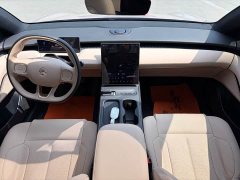 NIO ET5T 75kWh Touring - фото 10