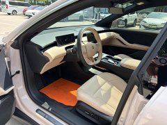NIO ET5T 75kWh Touring - фото 7