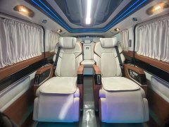 Mercedes-Benz V-Class 2.0L high-roof customized version - фото 10