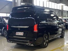 Mercedes-Benz V-Class 2.0L high-roof customized version - фото 16