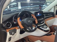 Mercedes-Benz V-Class 2.0L high-roof customized version - фото 3