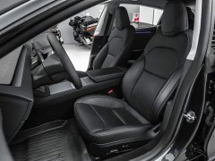 Tesla Model 3 facelift rear-wheel drive version - фото 18