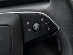 Tesla Model 3 facelift rear-wheel drive version - фото 9