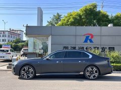 BMW i7 2023 xDrive60L M Sports Package - фото 3
