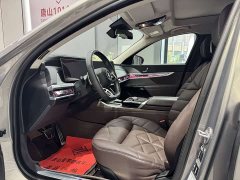 BMW 7 Series 740Li M Sport Package - фото 11