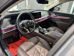 BMW 7 Series 740Li M Sport Package - фото 12