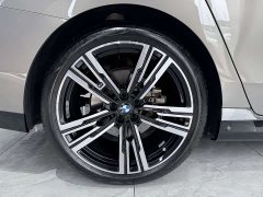 BMW 7 Series 740Li M Sport Package - фото 9
