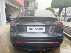 Tesla Model Y rear-wheel drive version - фото 6