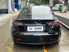 Tesla Model 3 rear-wheel drive version - фото 6