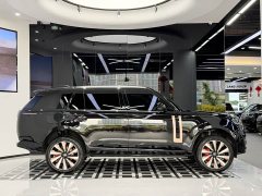 Land Rover Range Rover 2023 3.0 L6 400PS Seven-seater Extended Edition - фото 3