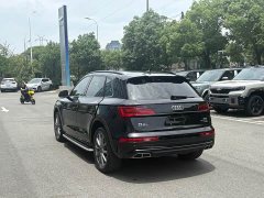 Audi Q5L 2022 40T luxury and dynamic - фото 13