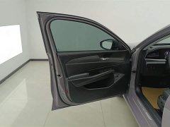Volkswagen Passat 2025 Pro 380TSI Dragon Edition - фото 7