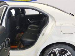 Mercedes-Benz A-Class 2023 A 200 L Fashion - фото 11