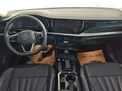 Volkswagen Passat 330TSI Elite Edition - фото 12
