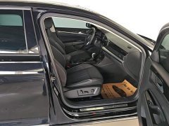 Volkswagen Passat 330TSI Elite Edition - фото 8
