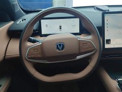 Changan UNI-Z New Energy Blue Whale Smart Electric iDD 125km Excellent - фото 15