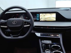 Lynk & Co EADO PLUS Blue Whale NE 1.4T GDI DCT Premium Edition - фото 12
