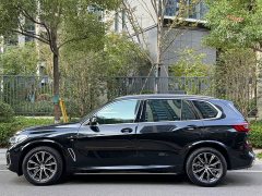 BMW X5 facelift xDrive 30Li exclusive M sports package - фото 3