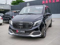 Mercedes-Benz Vito 2023 2.0T Elite Edition 7 seats - фото 1