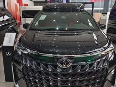 Toyota Granvia 2.5L Hybrid Premium PLUS AWD - фото 2