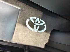 Toyota Granvia 2.5L Hybrid Premium PLUS AWD - фото 9