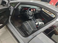 Volkswagen Golf 2021 280TSI DSG 30th Anniversary Edition - фото 3