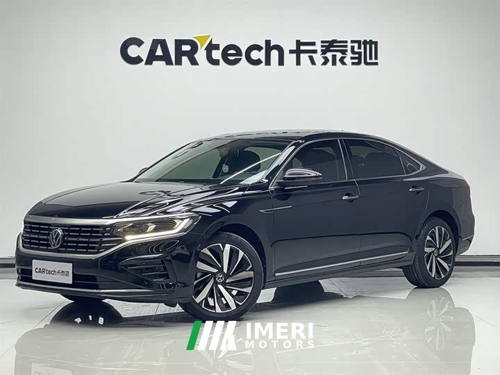 Volkswagen Passat 330TSI Starry Sky Deluxe Edition