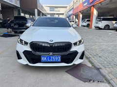 BMW 5 Series 2025 530Li Exclusive M Sports Package - фото 4