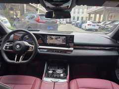 BMW 5 Series 2025 530Li Exclusive M Sports Package - фото 8