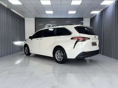 Toyota Sienna 2.5L Automatic - фото 5
