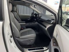 Toyota Sienna 2.5L Automatic - фото 8