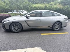 Lexus ES 300h - фото 3