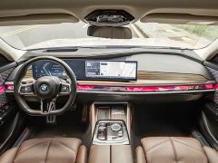 BMW 7 Series 2023 740Li M Sport Package - фото 7