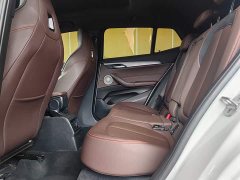 BMW X2 sDrive25i Night Edition - фото 13