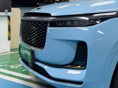 Li Auto ONE Extended-Range 6-Seater - фото 6