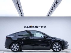 Tesla Model Y standard range rear-wheel drive version - фото 3