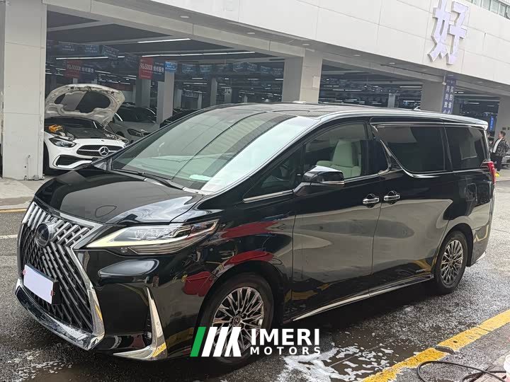 Lexus LM 2020 300h seven-seater elegant version - автомобиль из Китая