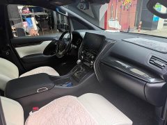 Lexus LM 2020 300h seven-seater elegant version - фото 10