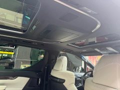 Lexus LM 2020 300h seven-seater elegant version - фото 15